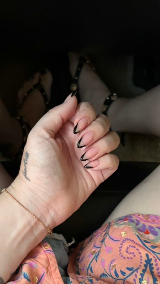 Black french tips