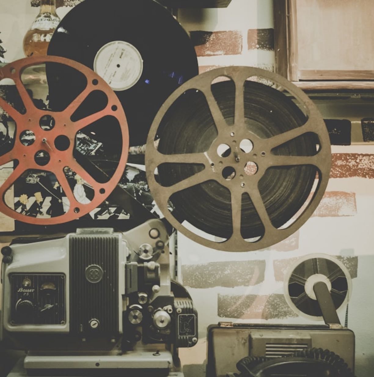 Series🎞️ - Movies hypelist by Marta A
