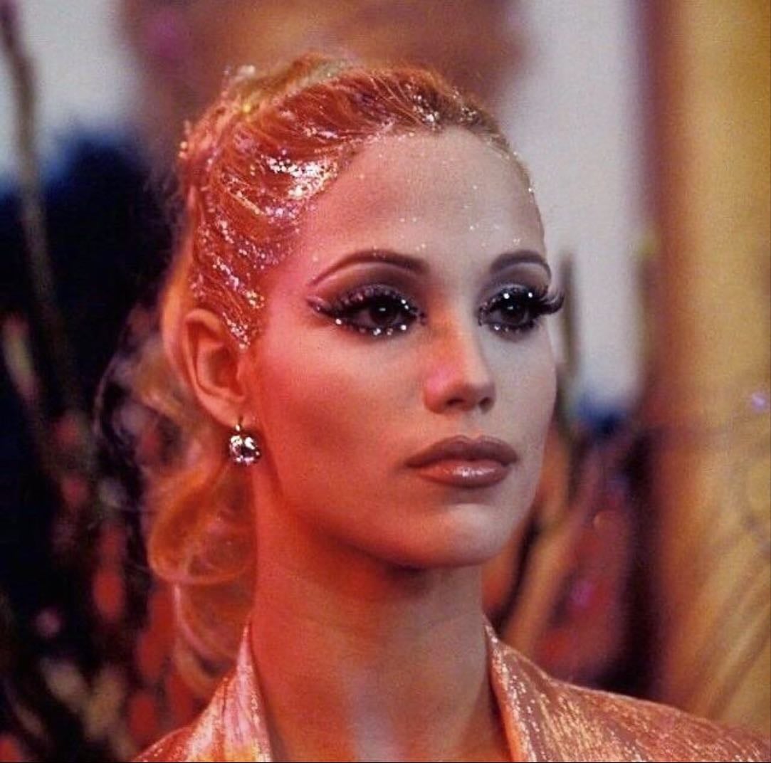 Showgirls - Paul Verhoeven · 1995