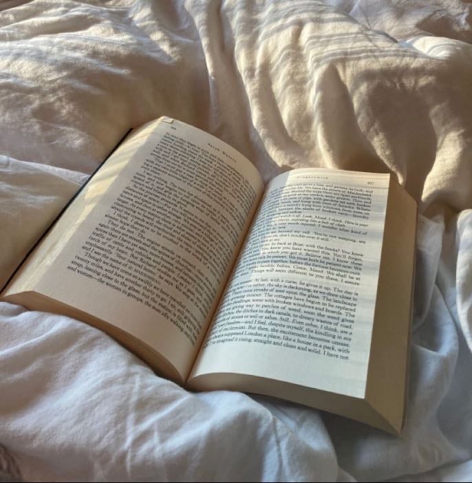TBR - Books hypelist by Laura