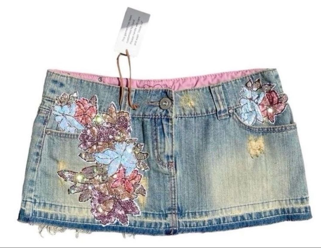 ˚ ༘ ೀ⋆。˚ - skirts with prints like this