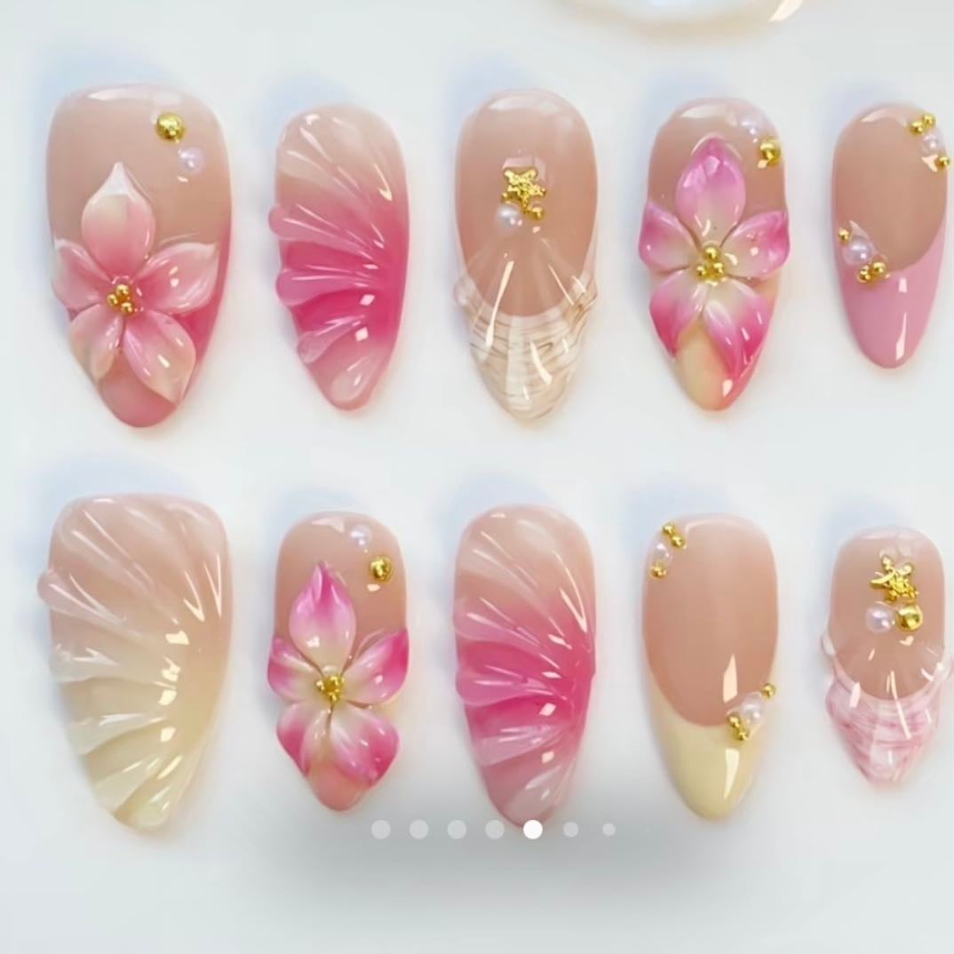 shells and flowers
