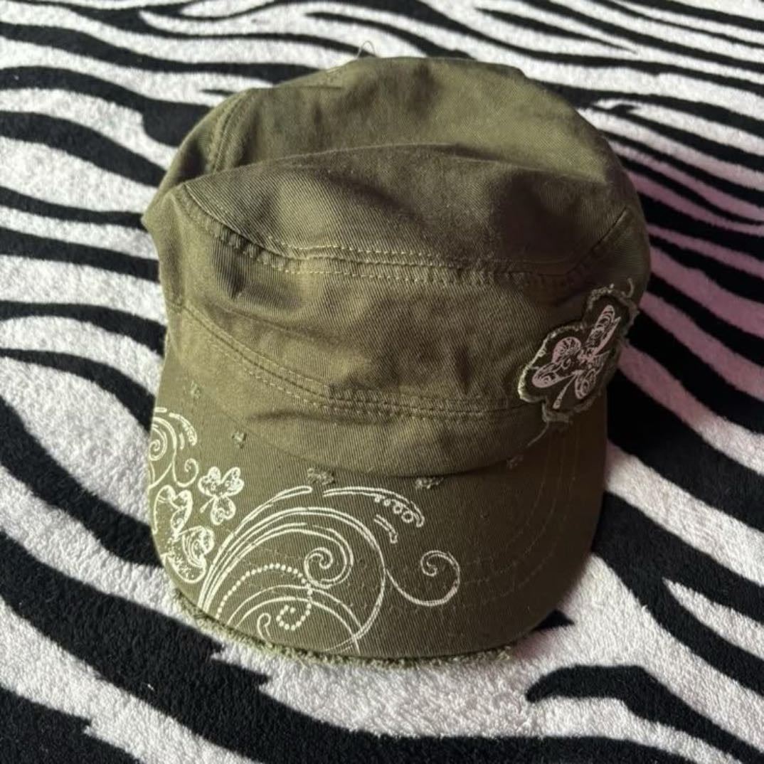 ₊˚⊹౨ৎ ₊˚⊹ - loose hats with pretty patterns
