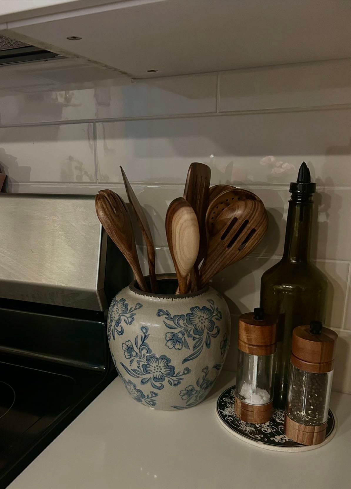 Kitchen utensils