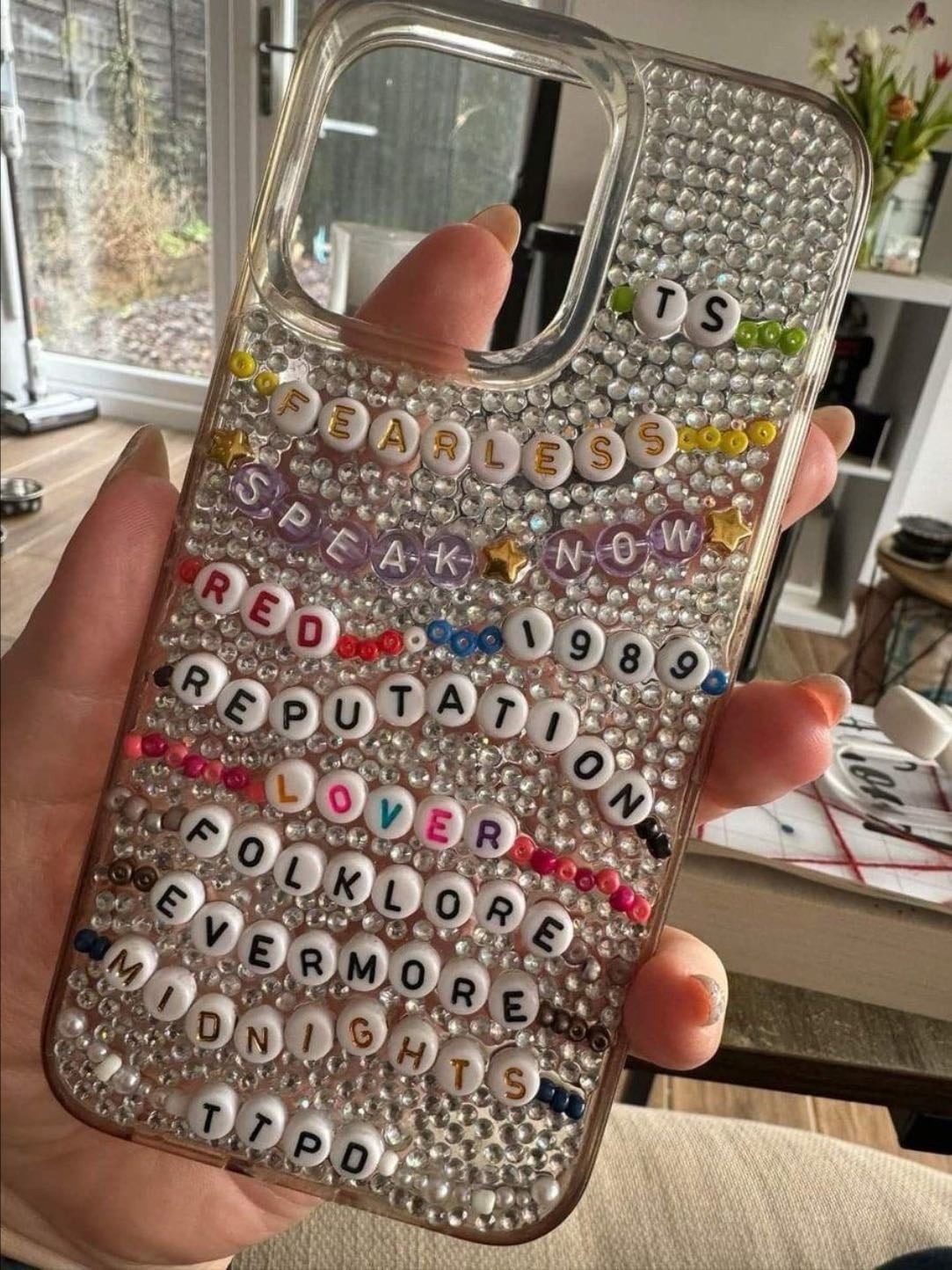 Bedazzle your Phone case - really want to do this