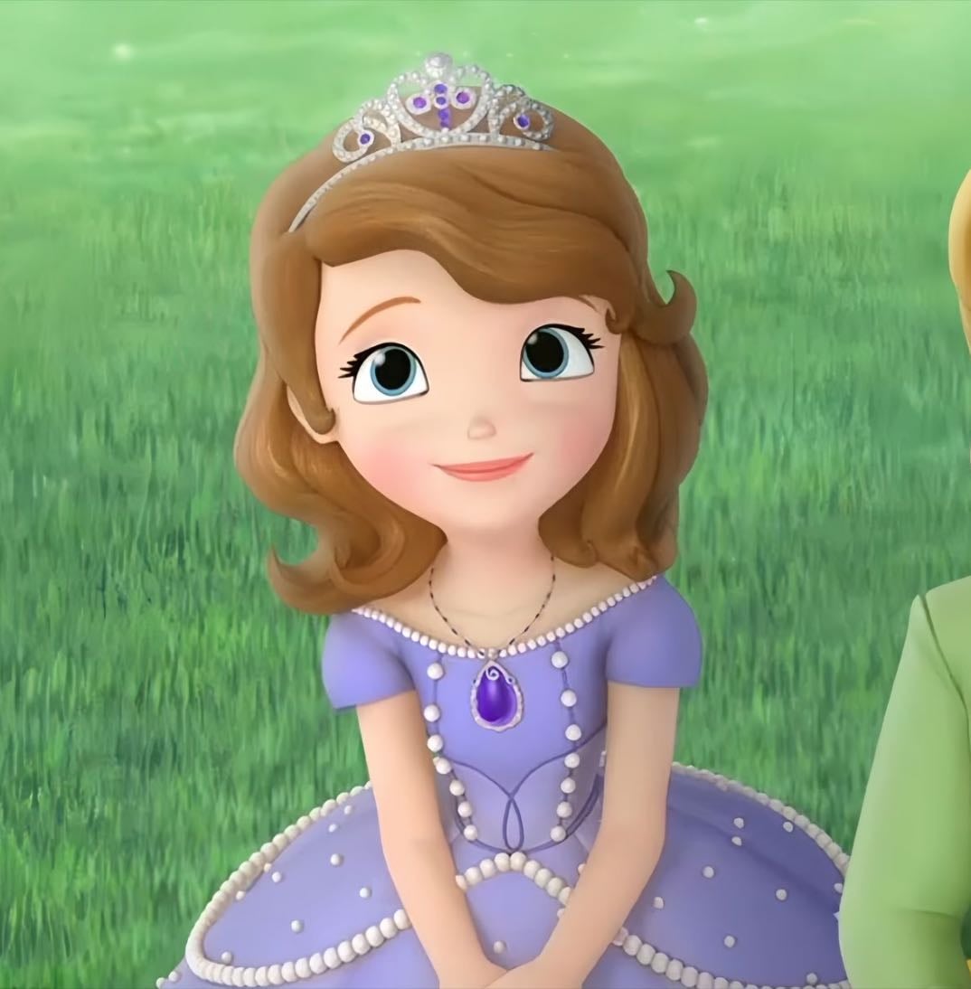 Disney 🌺 - Movies hypelist by Emma Daniela Ocampo Martinez