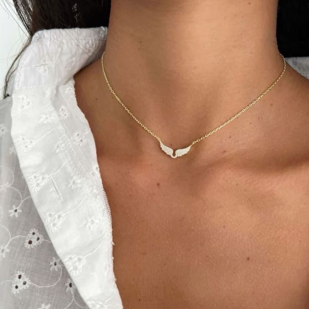 Collar de alas de ángel