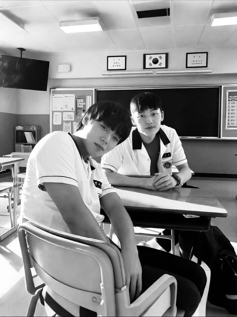 Weak hero - You Su-min, 한준희 · 2022