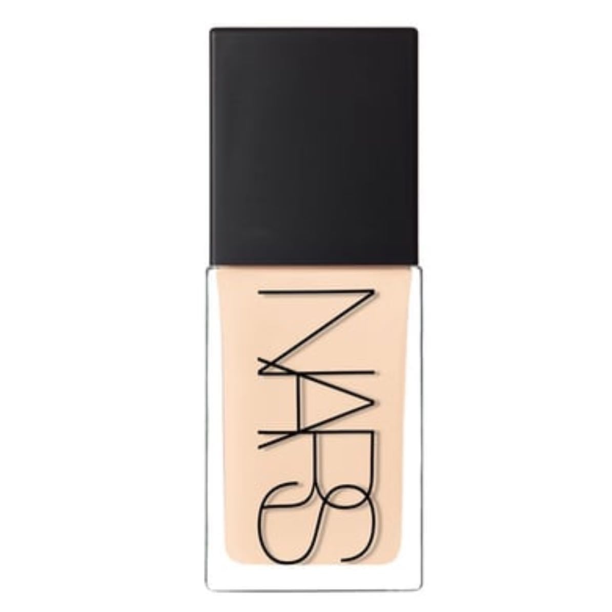NARS Light Reflecting Foundation, Mont Blanc