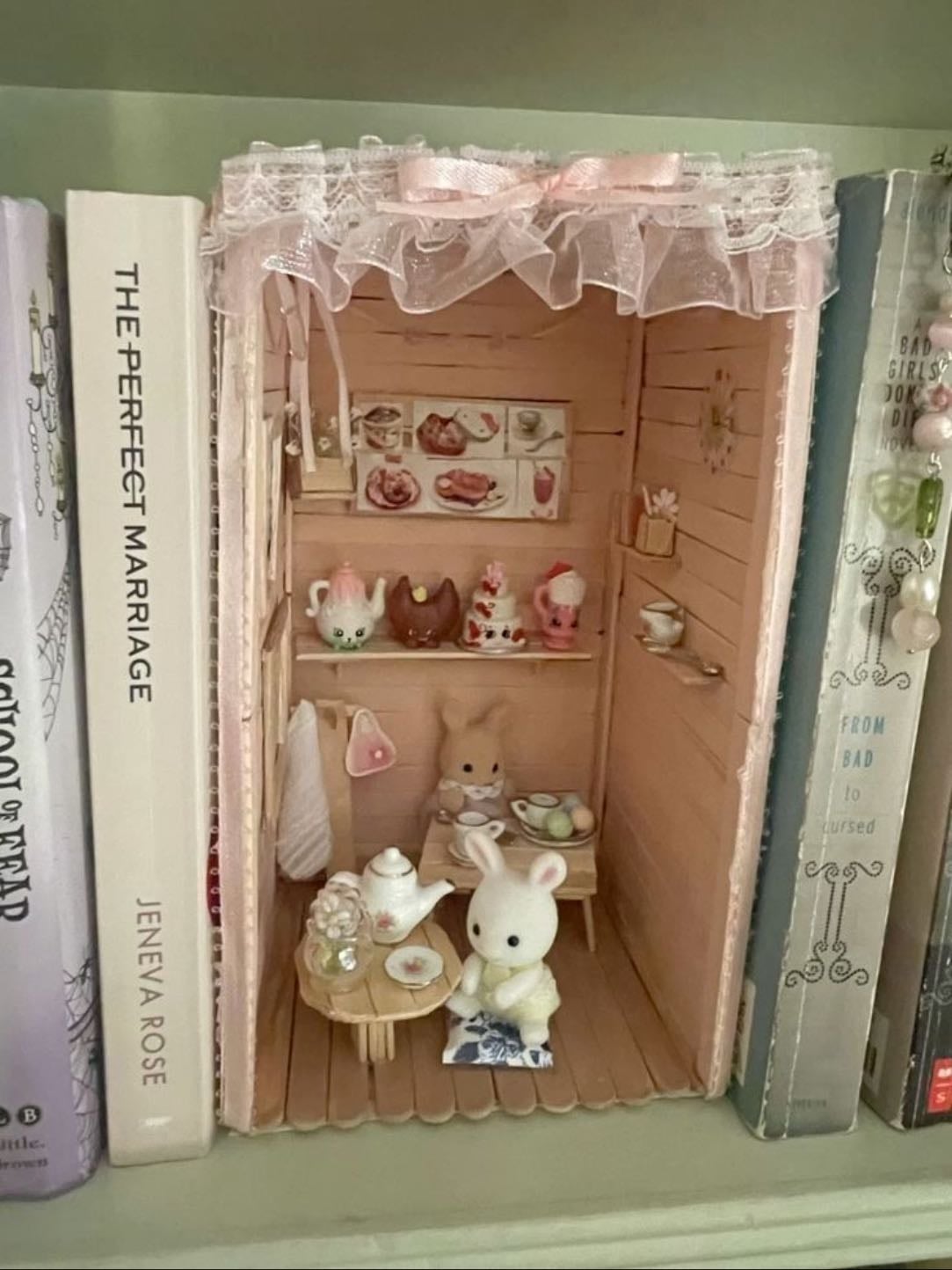 Make mini places - For calicos, ur own bedroom, kitchens, etc