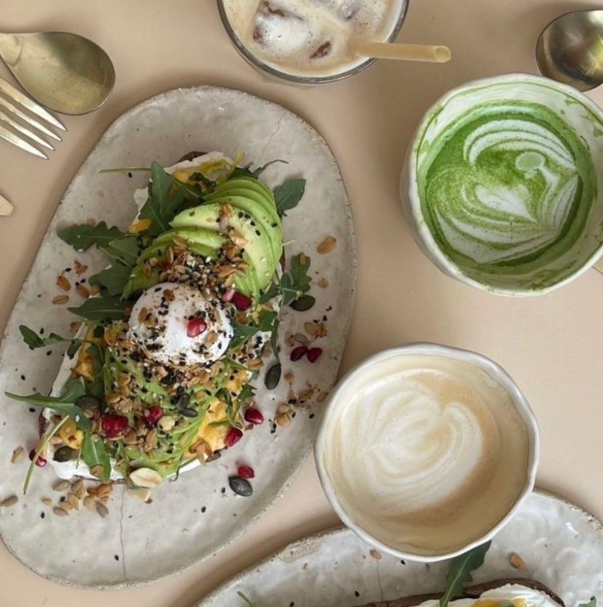 Idées repas pour mars 🍀💚🍵 - MixedMedia hypelist by Manon Crnlx