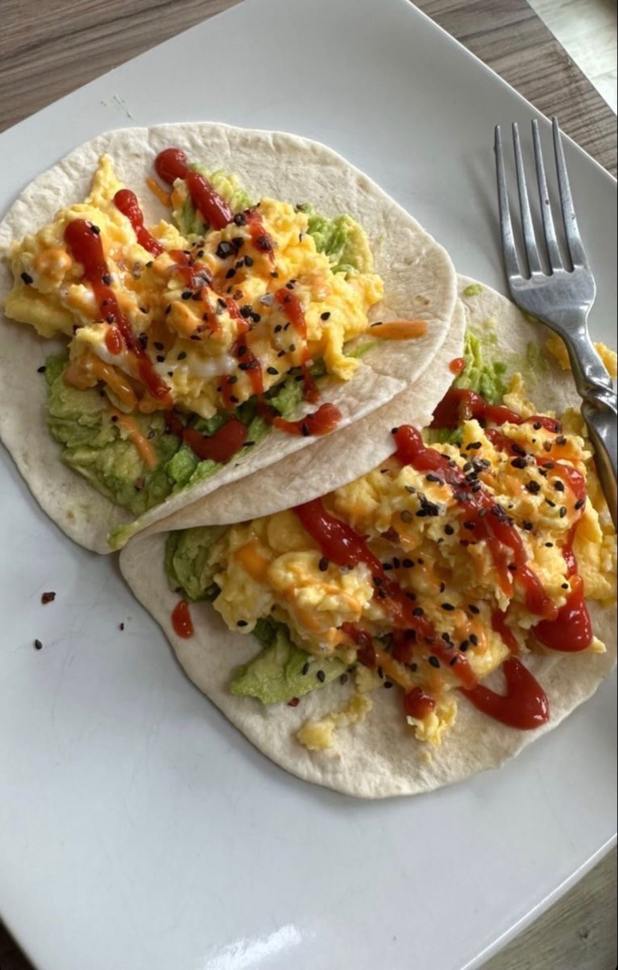 Wrap œufs brouillés - fromage frais