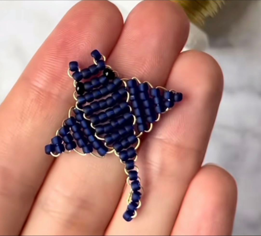 Beaded manta ray - perlenwunderwesen