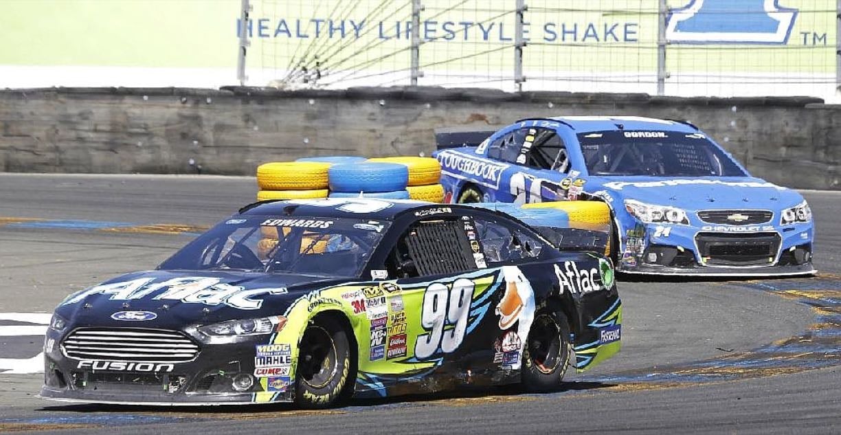Sonoma - Hard wreck by Kenseth. Harvick was strong but gets damage. Edwards pulls off surprise win, his only road course victory ever. Gordon nearly catches him