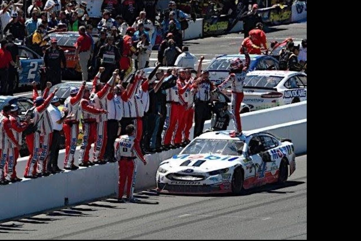 Sonoma - Harvick won by 9 seconds over Bowyer. Truex led a lot but had engine trouble. Harvick passed Brad with 22 to go and took off while also saving fuel