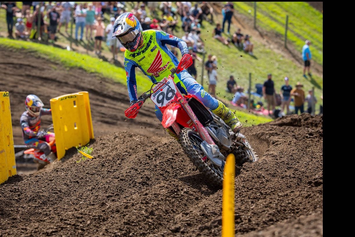 Unadilla Moto 1 - Unlike a lot of motocross races the finish was actually close and competitive. Not a big margin as Chase failed to get around Hunter