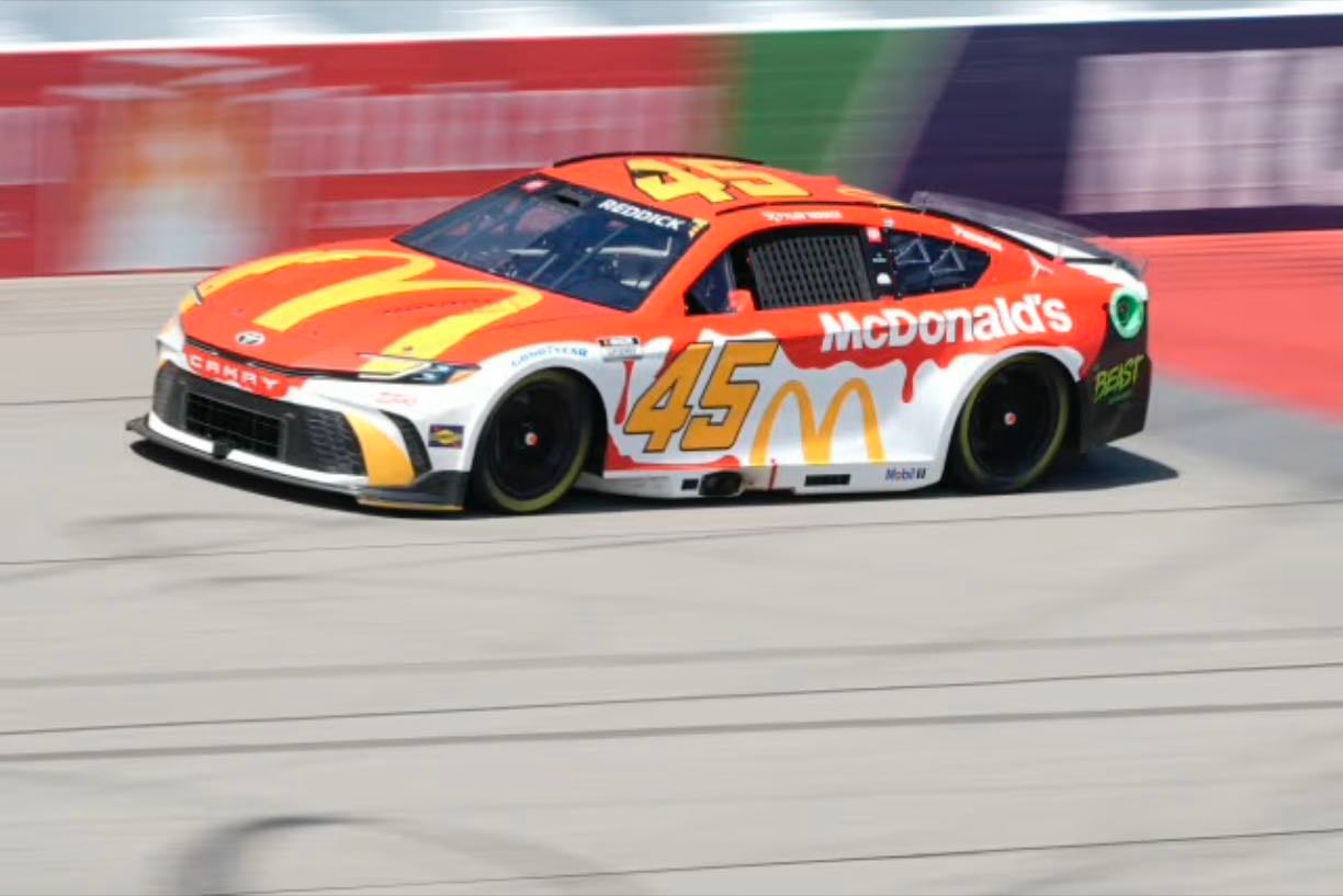 Michigan - Race finished on Monday. High speeds. Larson spins, damaging Bubba. Fuel strategy race. Truex yellow. Late restart and Reddick best Byron for win