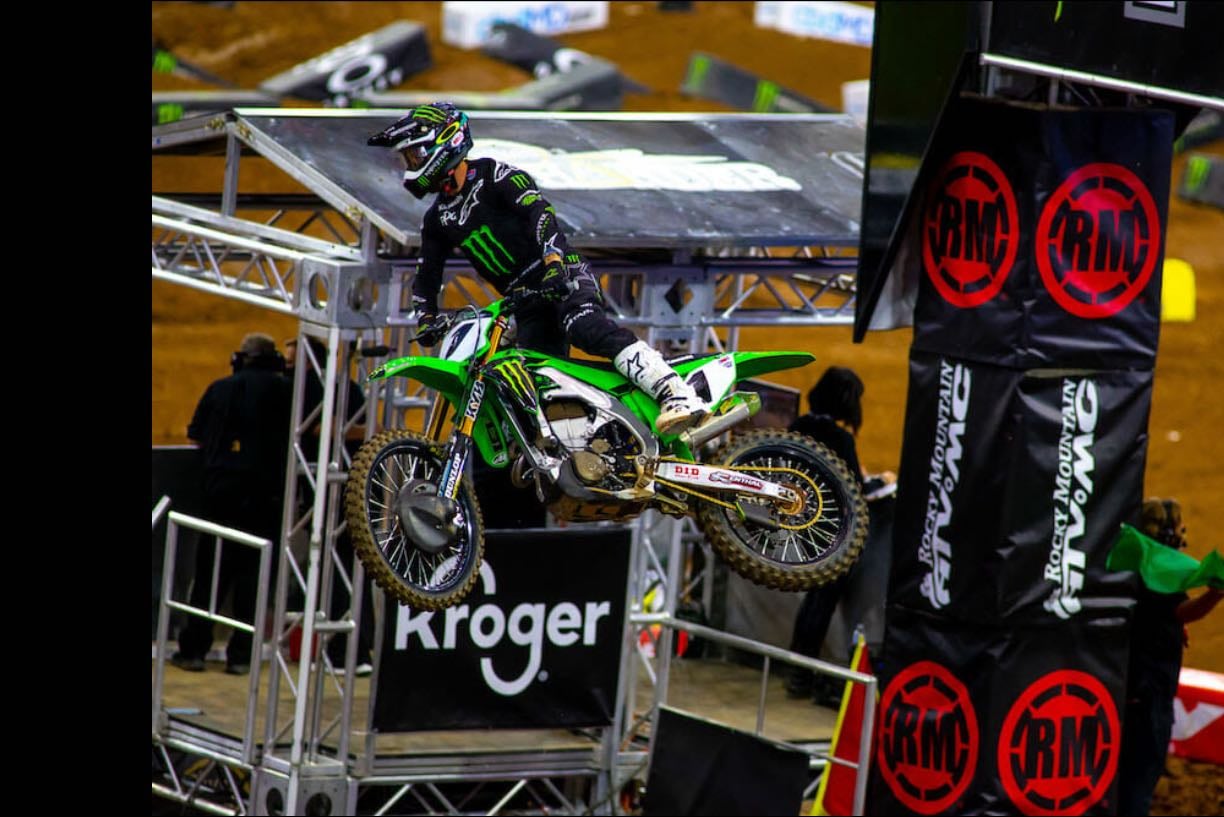 Houston 2 - Cianciarulo (P2) and Sexton (P1) crash in sand section, giving Tomac the lead and he never trails. Osborne comes close to catching him but falters