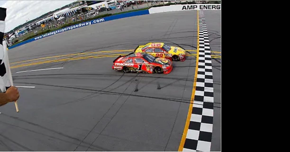 Talladega - Harvick passes McMurray by a nose at the line. Three GWCs. 29 different leaders and 88 lead changes. Harv's first win since 2007.