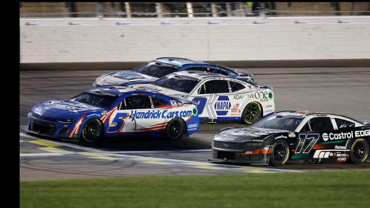 Kansas 1 - 0.001 closest finish in Cup history. Amazing race from start to finish with fuel strategy and lots of passing. Buescher thought he won but Larson won by nose