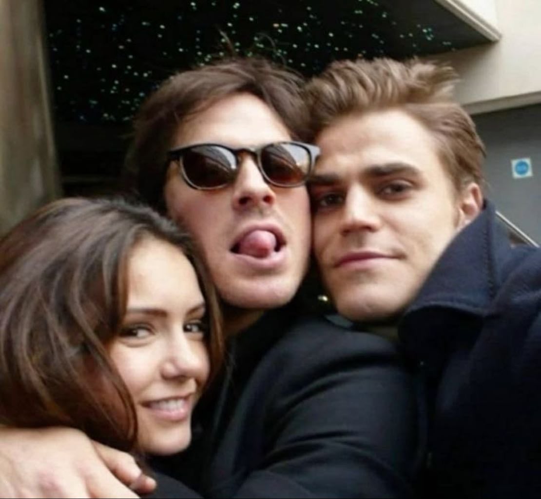 The Vampire Diaries - Julie Plec, Kevin Williamson · 2009