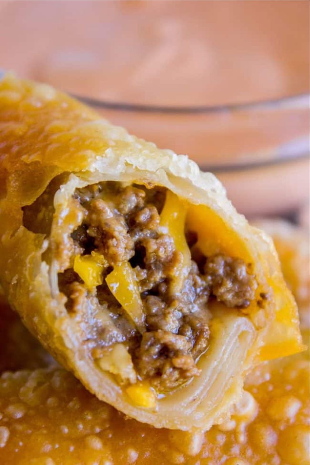 Cheeseburger egg rolls