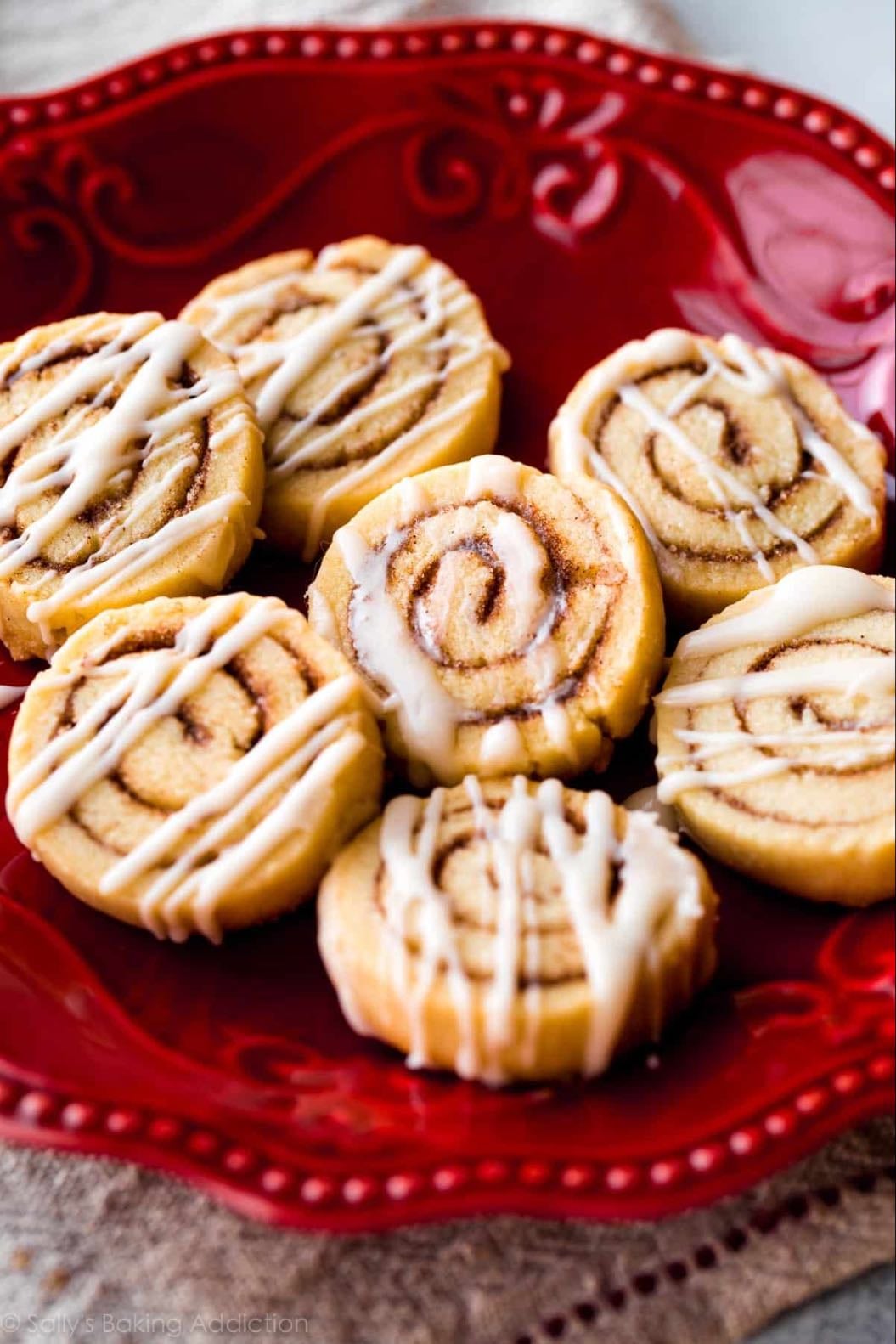 Cinnamon cookie roll