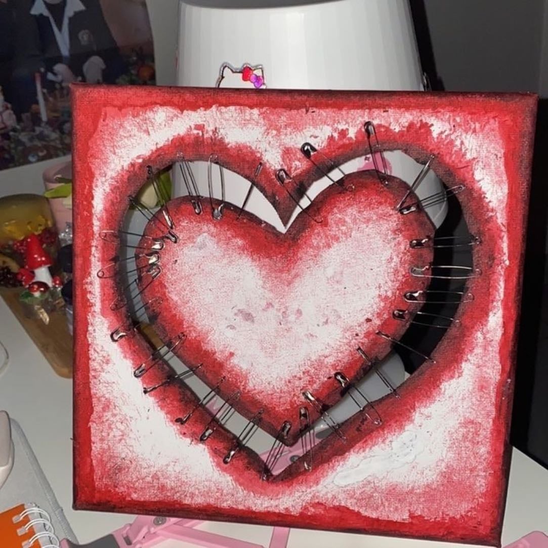 Safety pin painting