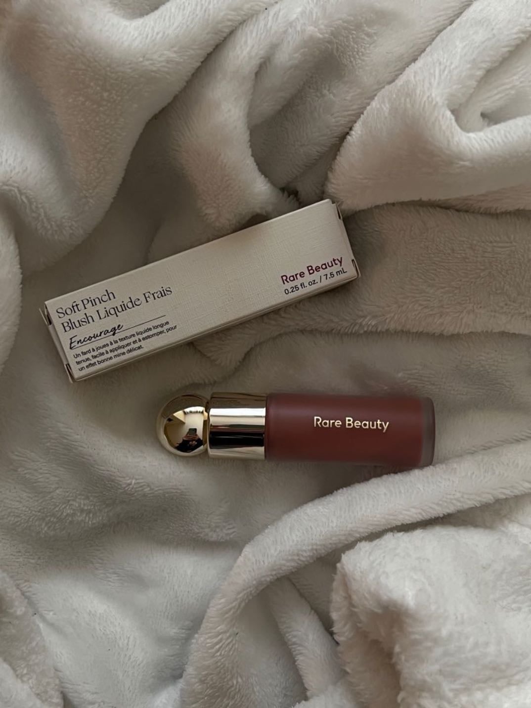 RARE BEAUTY soft pinch liquid blush - believe