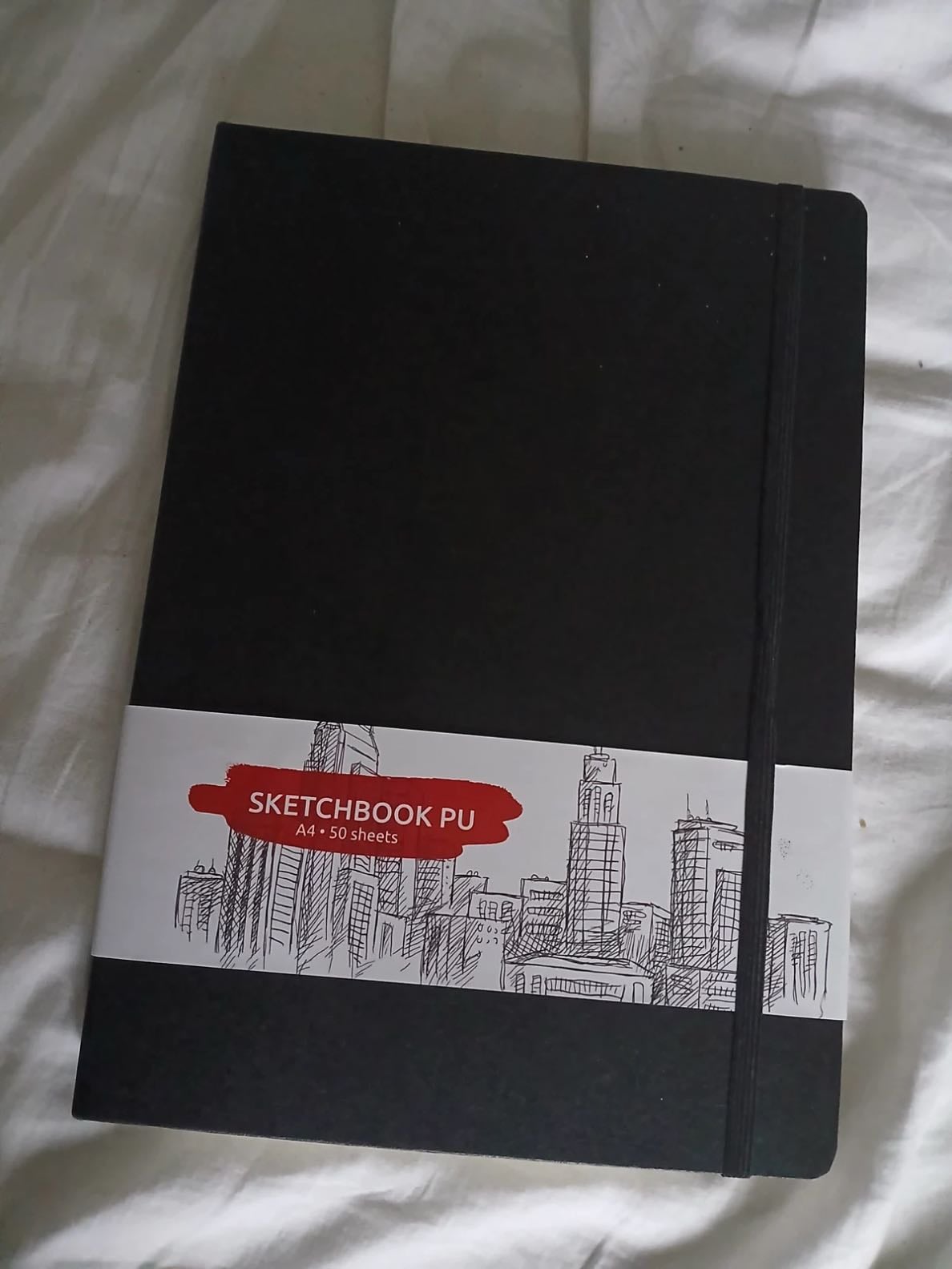 sketchbook with thick pages - preferably suitable for coloring, water coloring, alcohol markers, paint markers