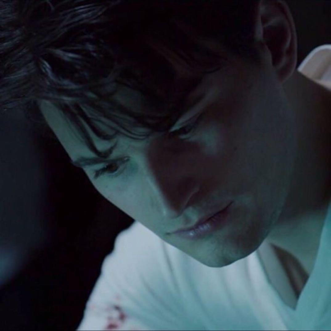 ٠࣪⭑ bryan dechart ᝰ.ᐟ - — 39 𑣲⋆