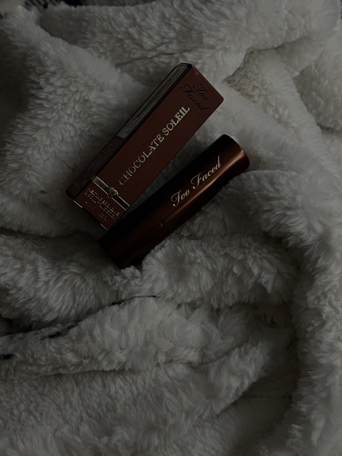 TOO FACED Chocolate Soleil Melting Bronzing & Sculpting Stick - Shade: Chocolate Mousse