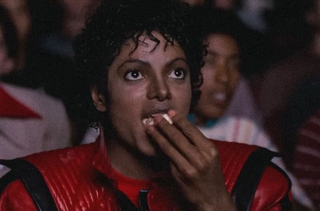 Thriller (Music Video) - Song Β· Michael Jackson