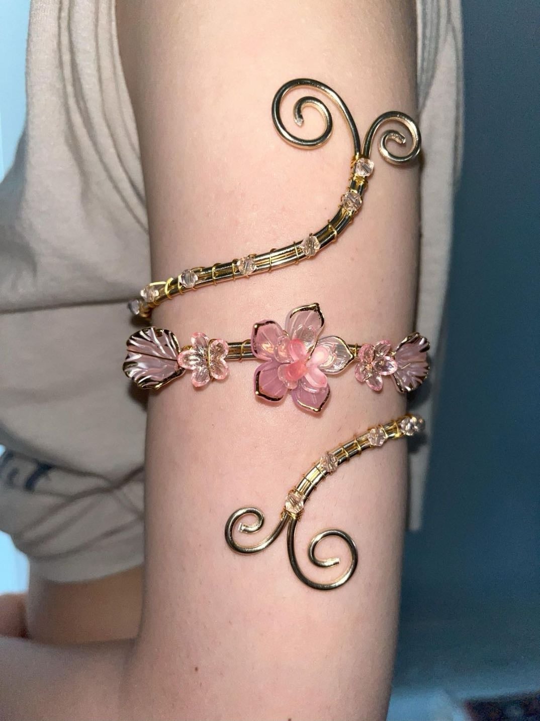 make arm cuffs