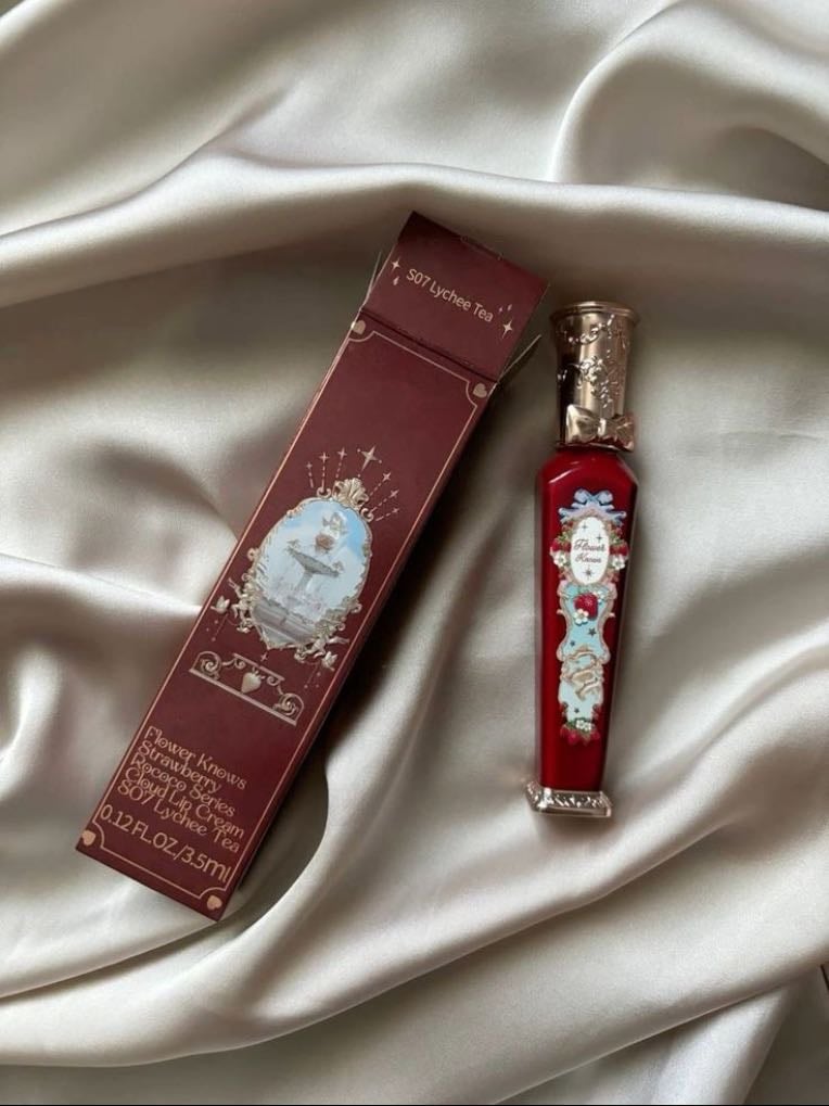 lipstick by flower knows