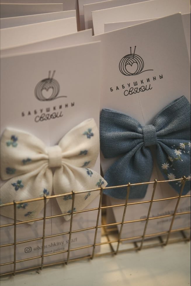 Hair clips + bows