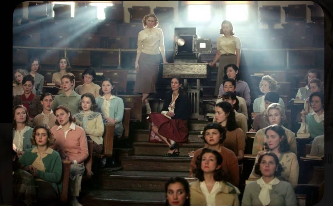 Mona Lisa Smile - Mike Newell · 2003