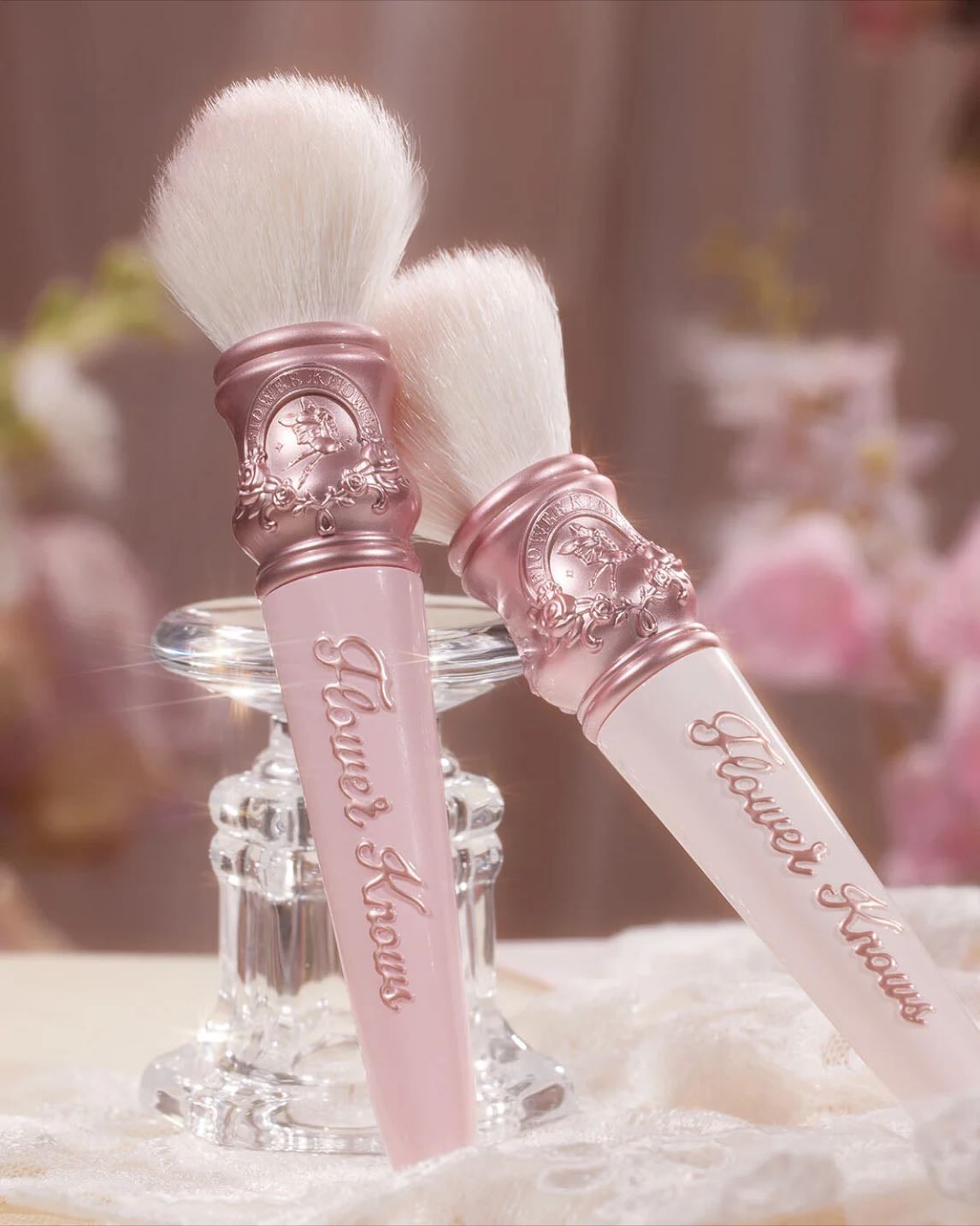Flower Knows Brushes