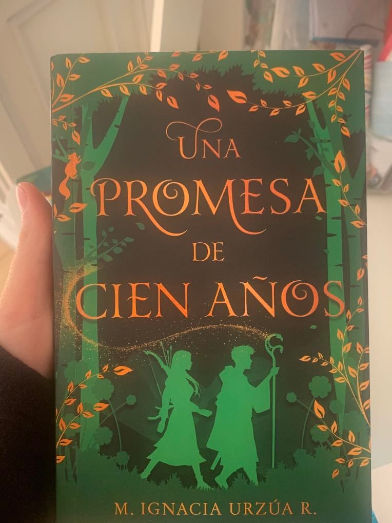 Una Promesa De Cien Años - María Ignacia Urzúa Reyes