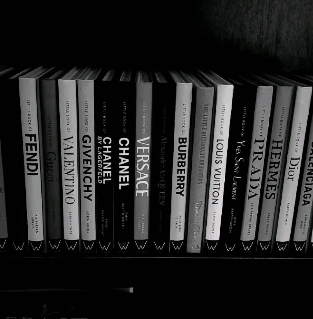 Book🎱 - Books hypelist by L🎱