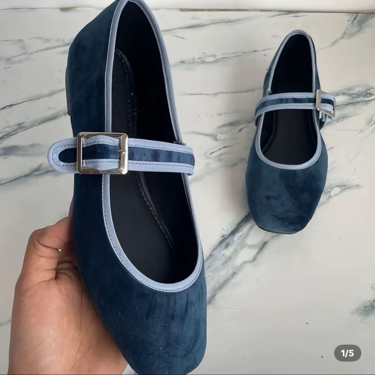Ballerinas azules