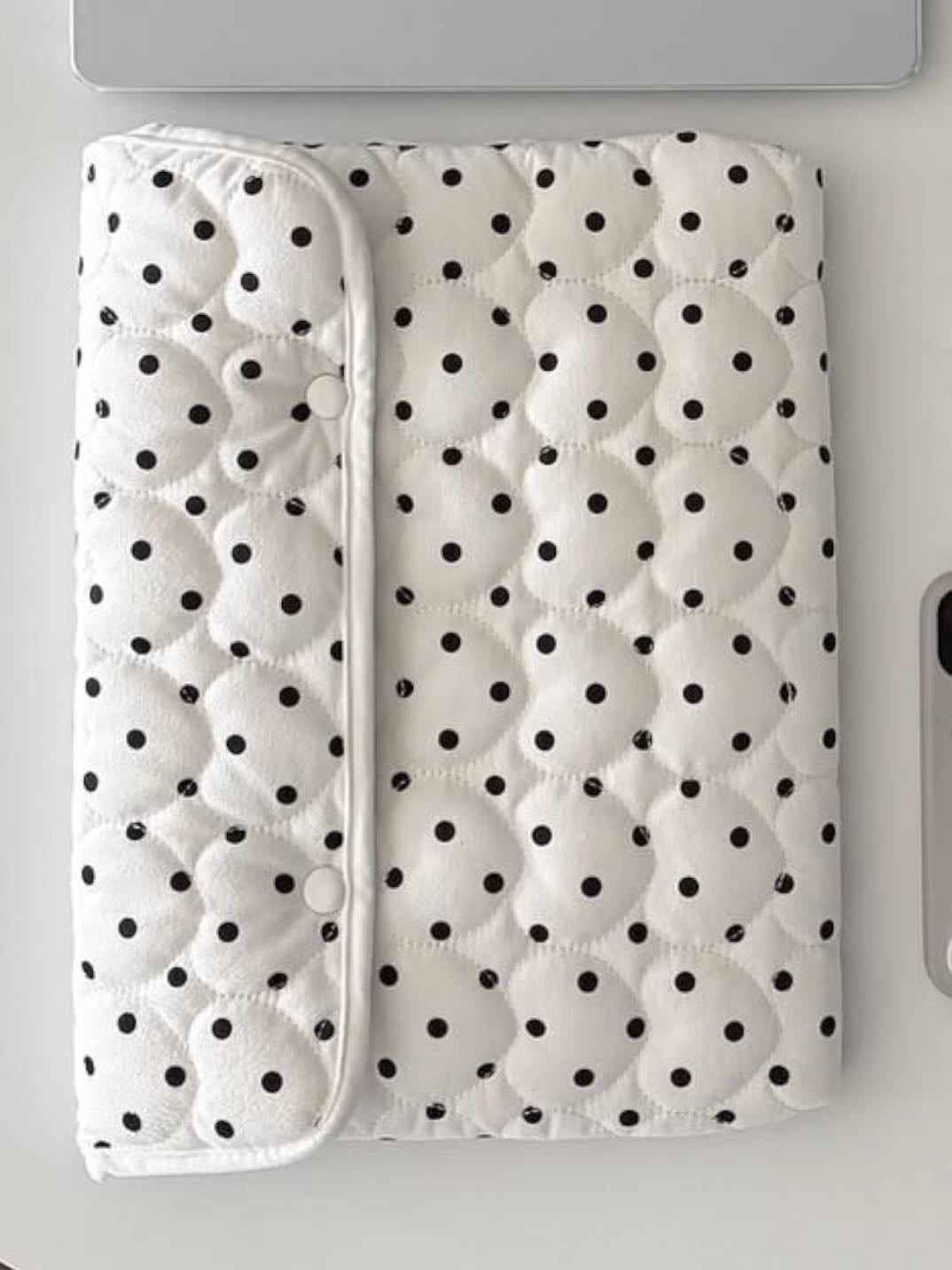 macbook sleeve - i need a cute one..