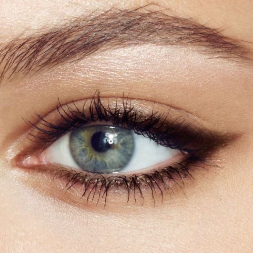 learn how to do eyeliner