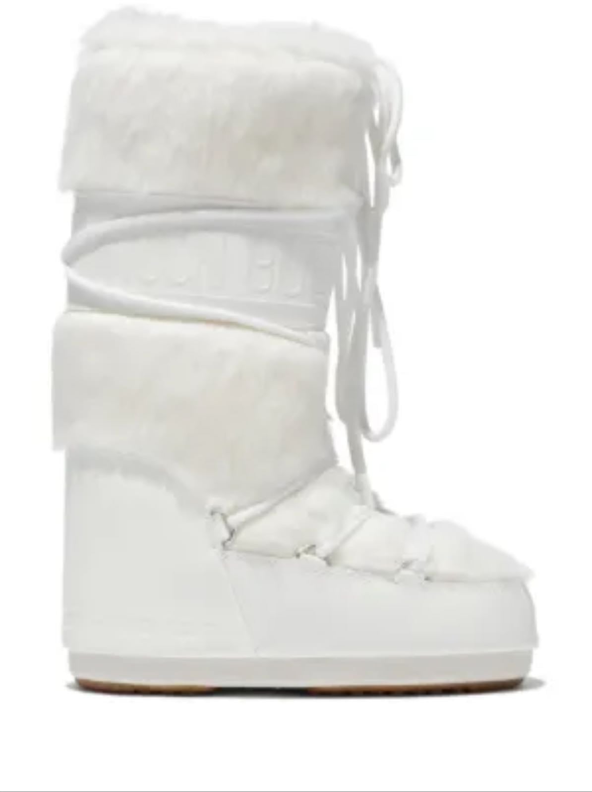 Moon Boot - White (4,926$)