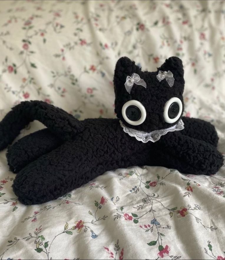 Weighted cat plush