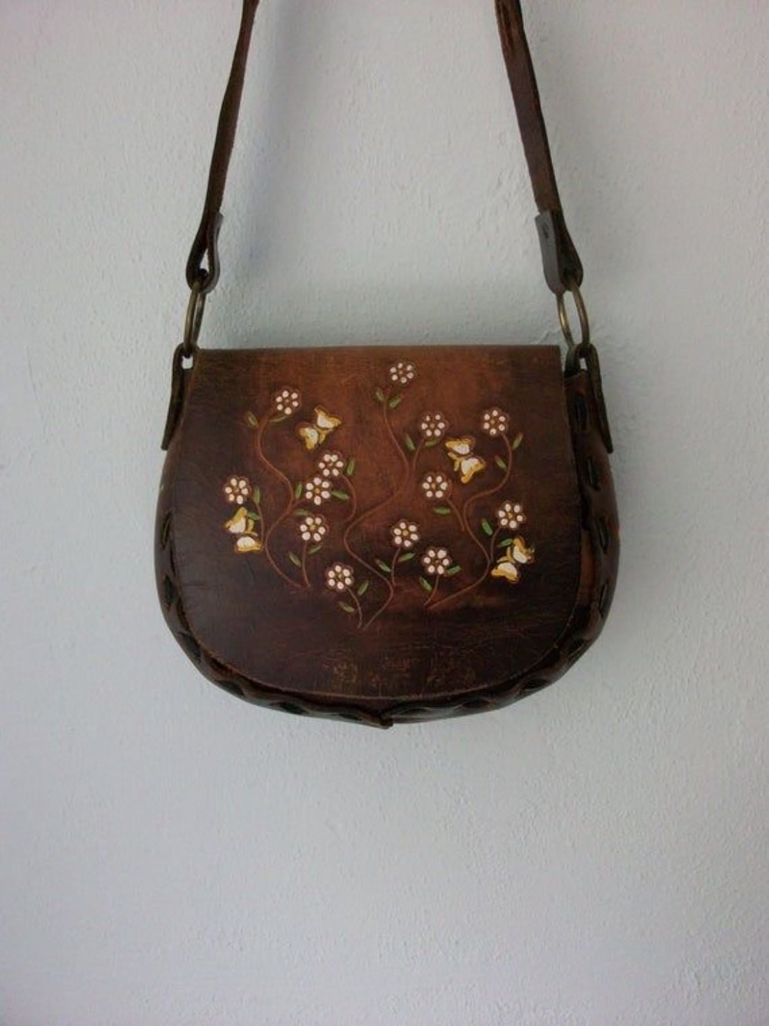 embroidered bag - sooo cute
