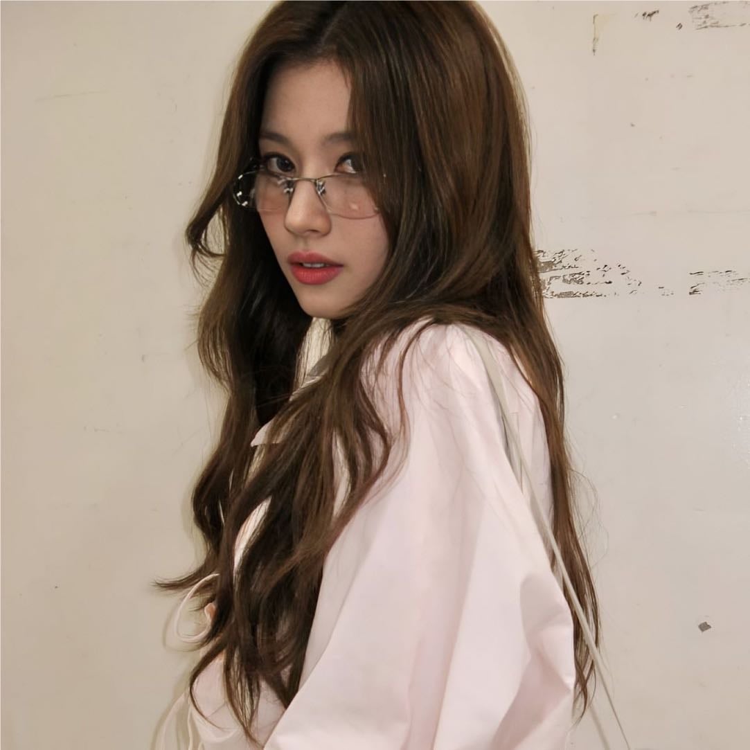 Sana - TWICE