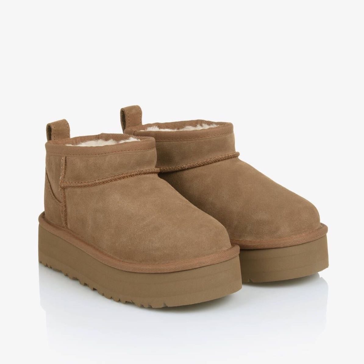Shearling boots
