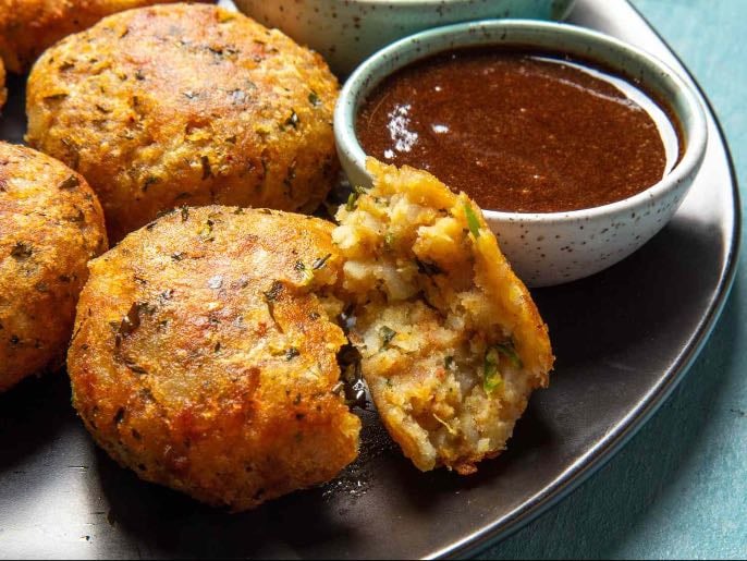 Aloo tikki - Chaat
