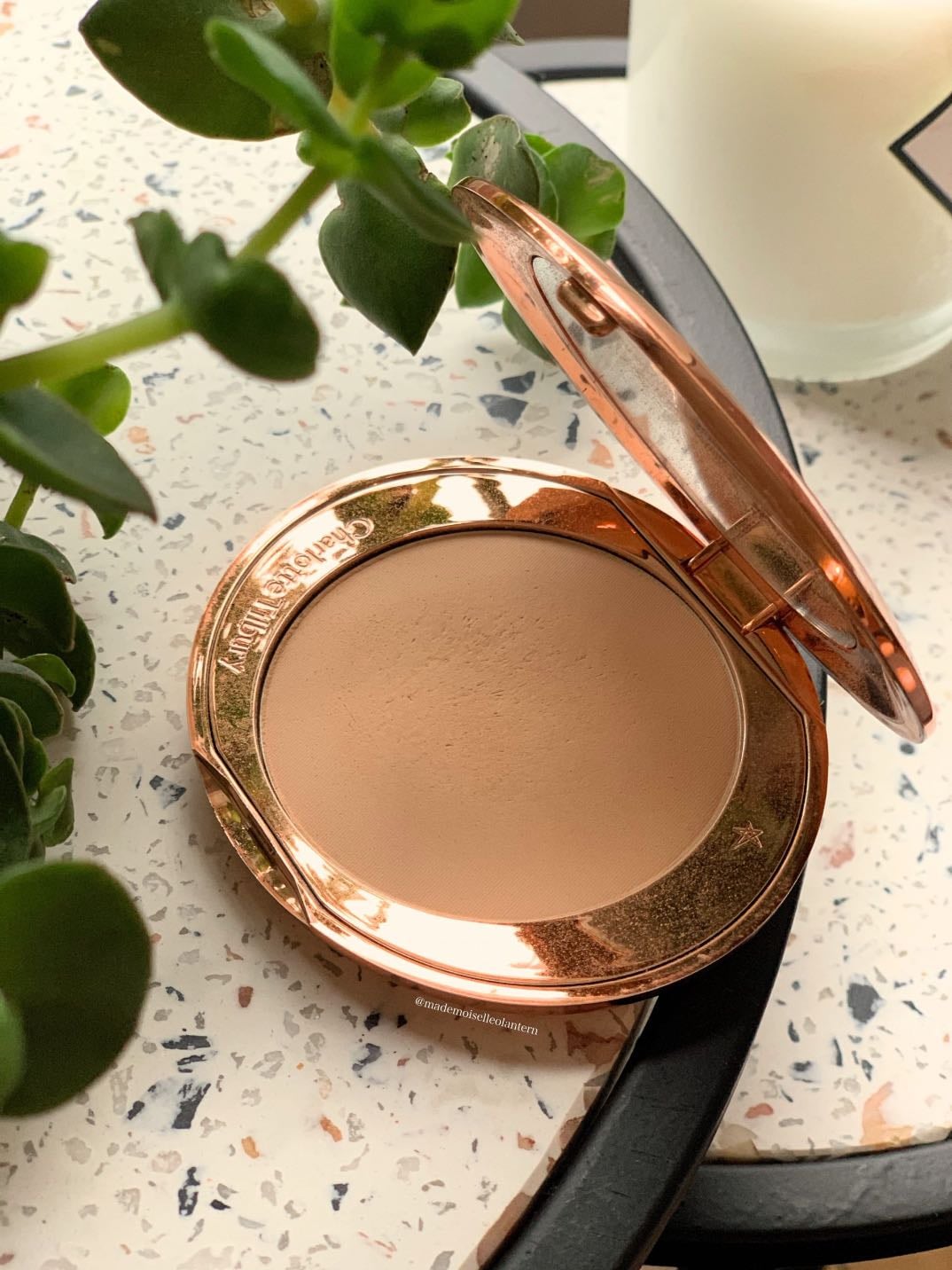 Charlotte tilbury pressed pwder